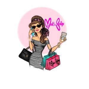 Meet your Posher, Moni